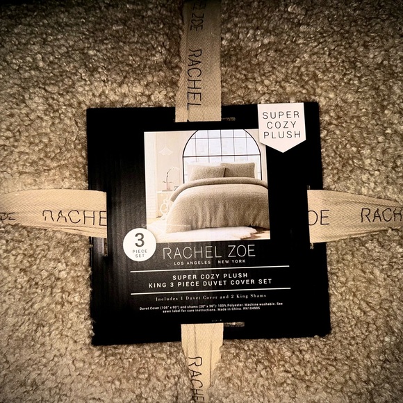 NWT Rachel Zoe Kint Size 3 Piece Sherpa Comforter/Duvet & 2 Pillow Shams Set - Picture 2 of 2